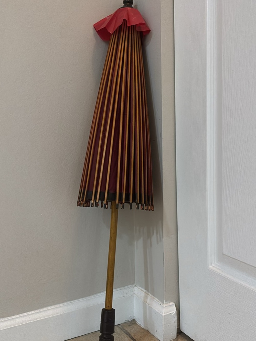 Wooden Handle Red and Gold Folding Parasol